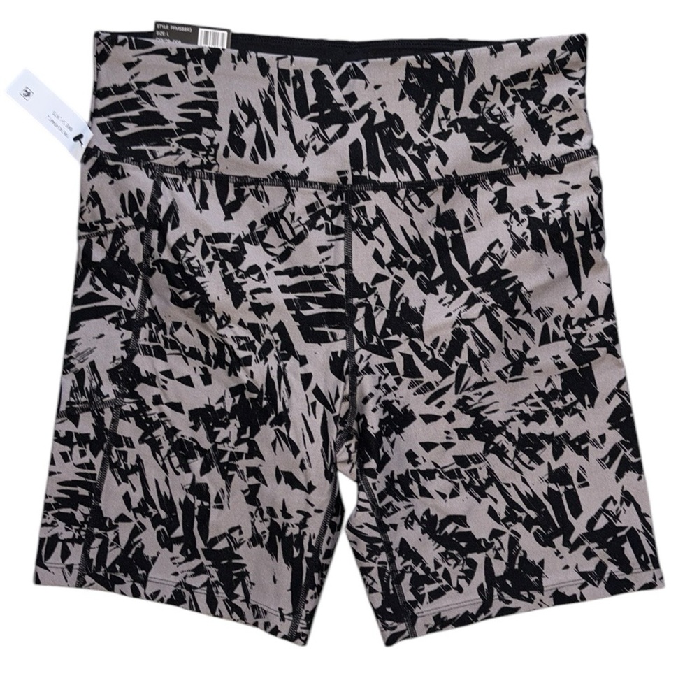 NEW Calvin Klein bike shorts - Picture 5 of 9
